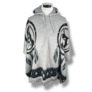 Tejidos Ruminahui Wolf Dreamcatcher Alpaca Wool Poncho Hoodie Mens XL Gray Black